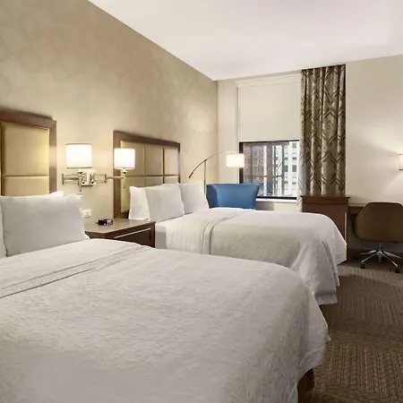 Hampton Inn Chicago Downtown/N Loop/Michigan Ave Exterior photo